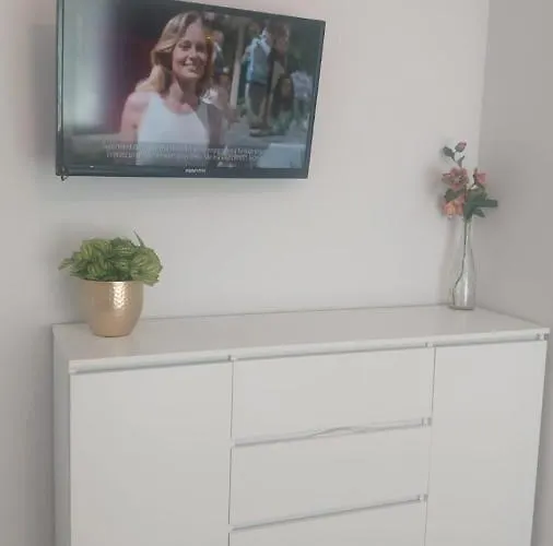 Grapa Szum Rzeki Parking Free דירה ויסלאו