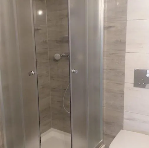 Grapa Szum Rzeki Parking Free