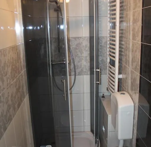 Grapa Szum Rzeki Parking Free דירה ויסלאו