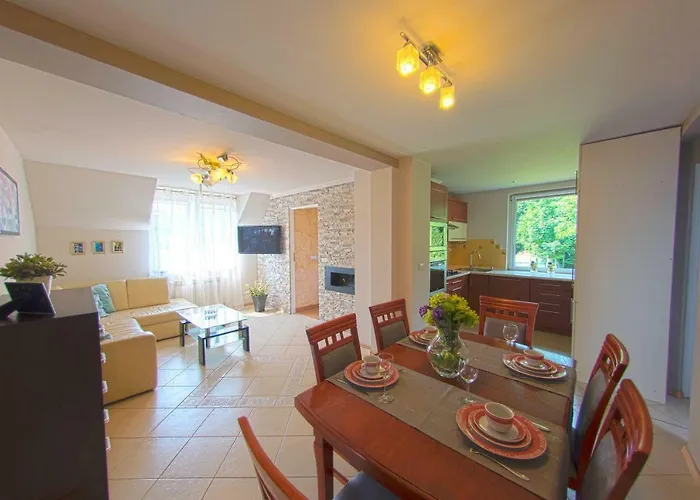 Grapa Szum Rzeki Parking Free דירה *