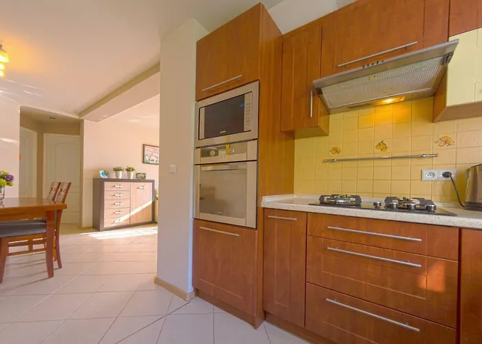 Grapa Szum Rzeki Parking Free דירה *