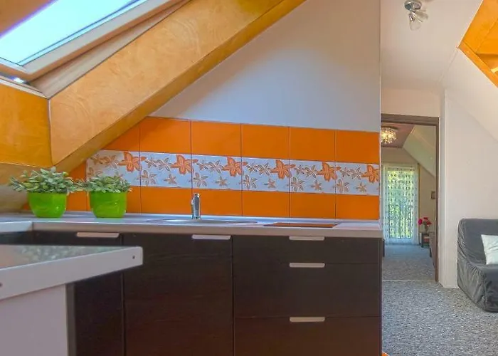 Grapa Szum Rzeki Parking Free דירה