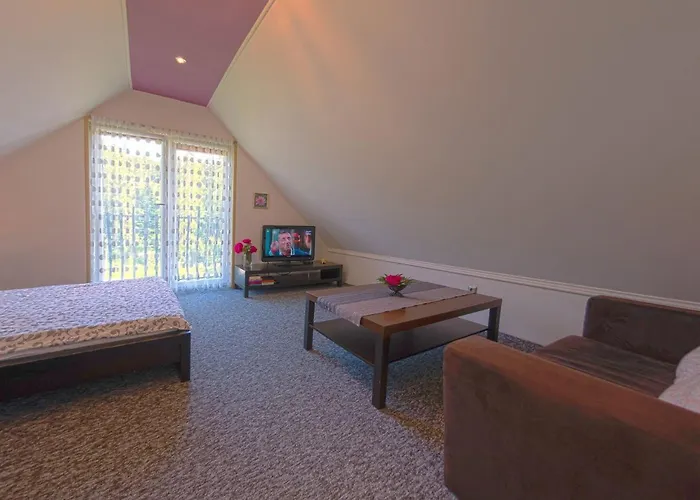 Grapa Szum Rzeki Parking Free דירה *